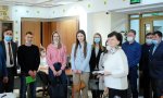 Чувашский филиал Россельхозбанка провел круглый стол для участников проекта «Школа фермера» Чувашский филиал Россельхозбанка провел круглый стол для участников проекта «Школа фермера»